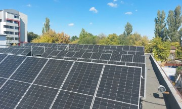 유럽의 노동력 부족으로 태양광 패널 설치 방해

