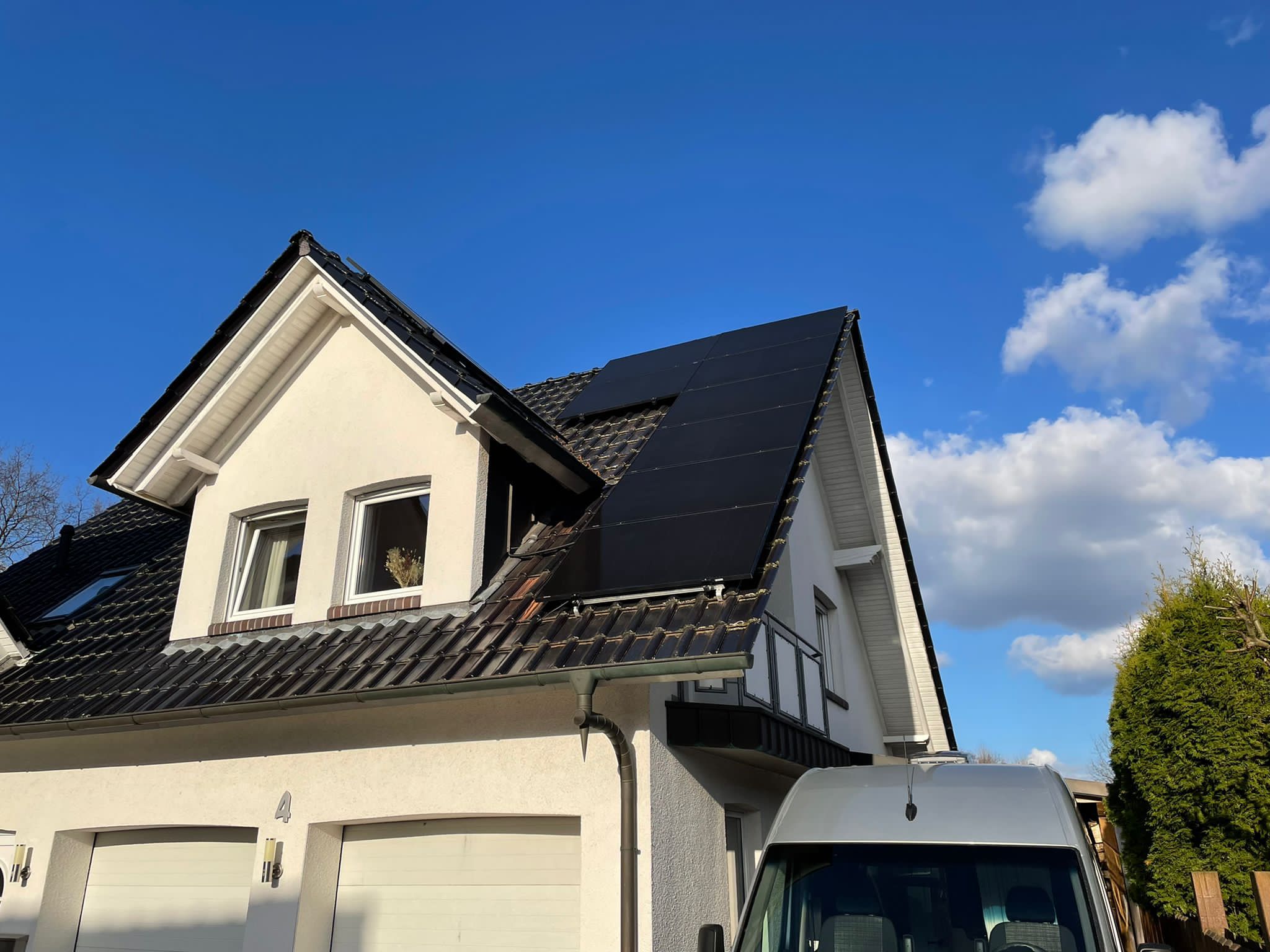 EIA: 미국 가정의 4%가 가정용 태양광 시스템 설치를 선택합니다.
