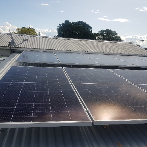 뉴질랜드의 Bluesun 5kw 그리드 태양광 시스템
    